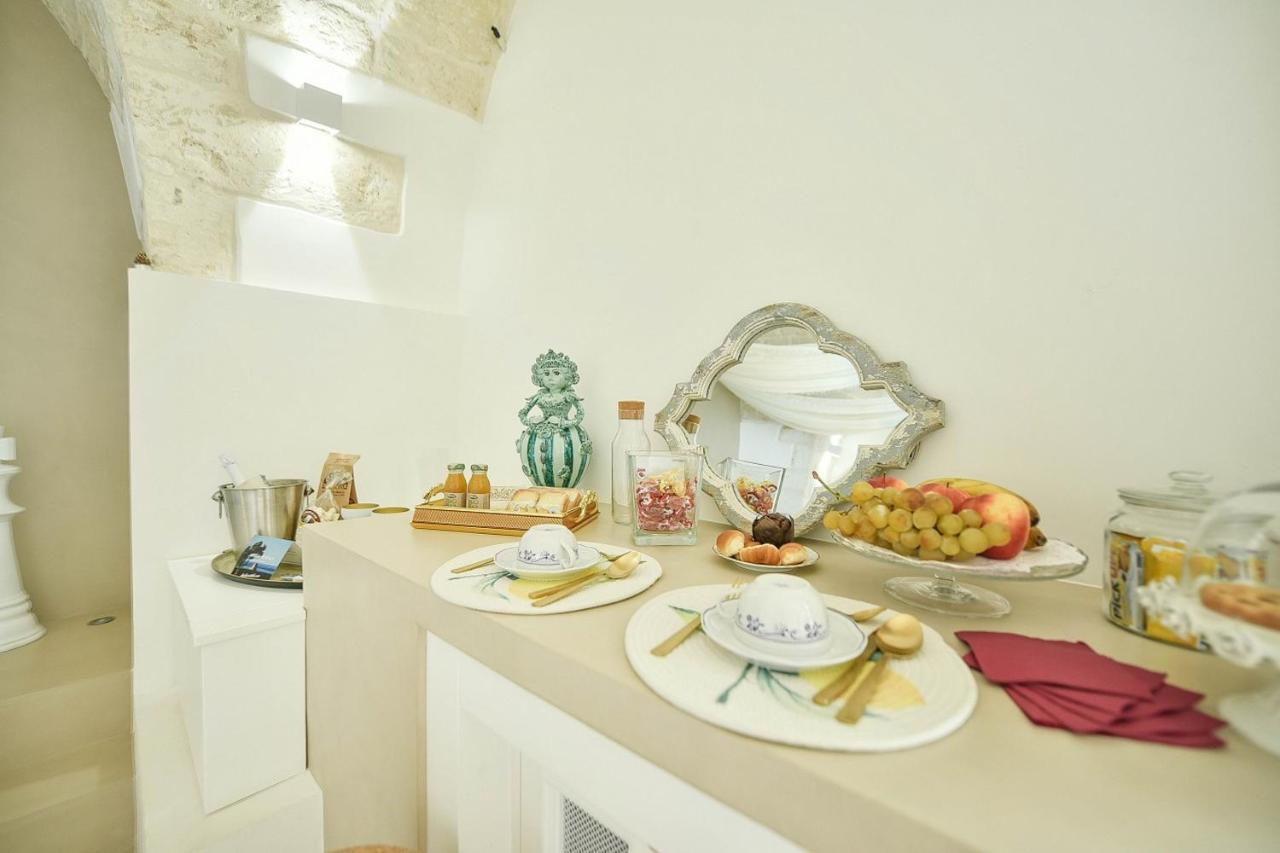 Eurydice Suite With Infinity Jacuzzi 奥斯图尼 外观 照片