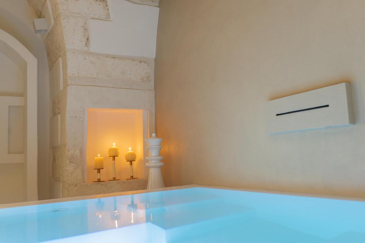 Eurydice Suite With Infinity Jacuzzi 奥斯图尼 外观 照片